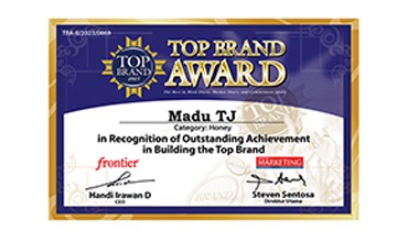 Penghargaan Top Brand Award 2023 untuk Madu TJ
